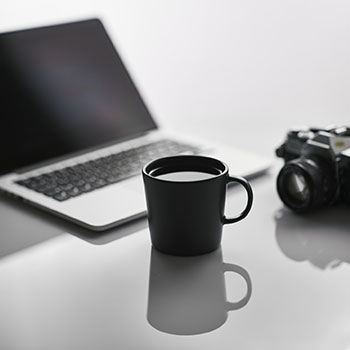 牙斗兽娘:可爱外表下的兽人格斗生存游戏(牙斗兽娘)